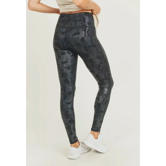 SOLD OUT - Picture 4 of 6